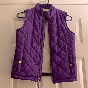 Like new, quilted GAP Kids vest size L